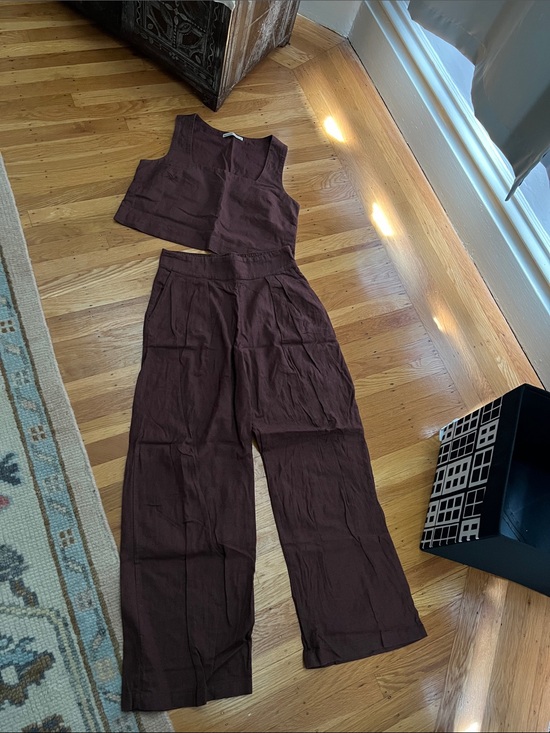 Abercrombie & Fitch Pants - Abercrombie high waisted linen pants and crop top